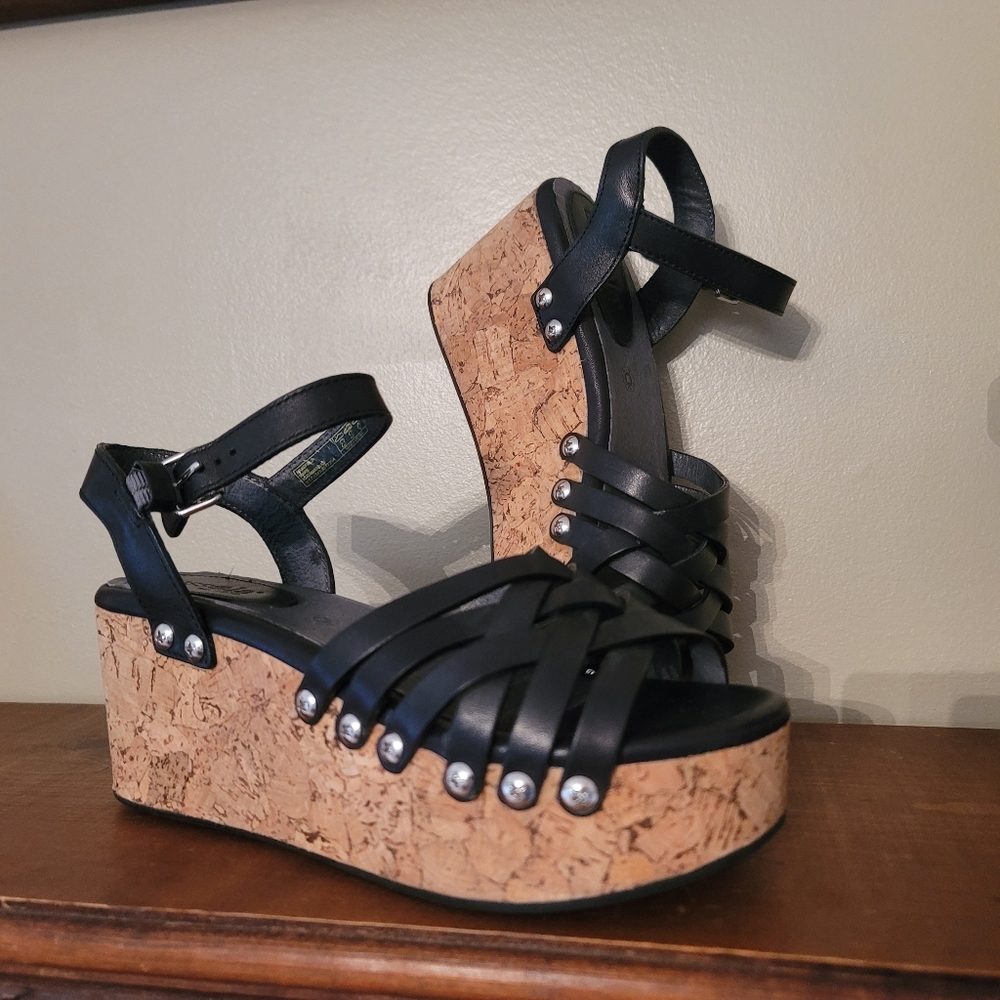 Bussola wedge sandals size 37